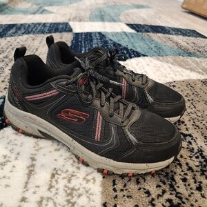 Skechers Men's Hillcrest Trail Trainer Sneaker - Size 8.5 US Black Shoes